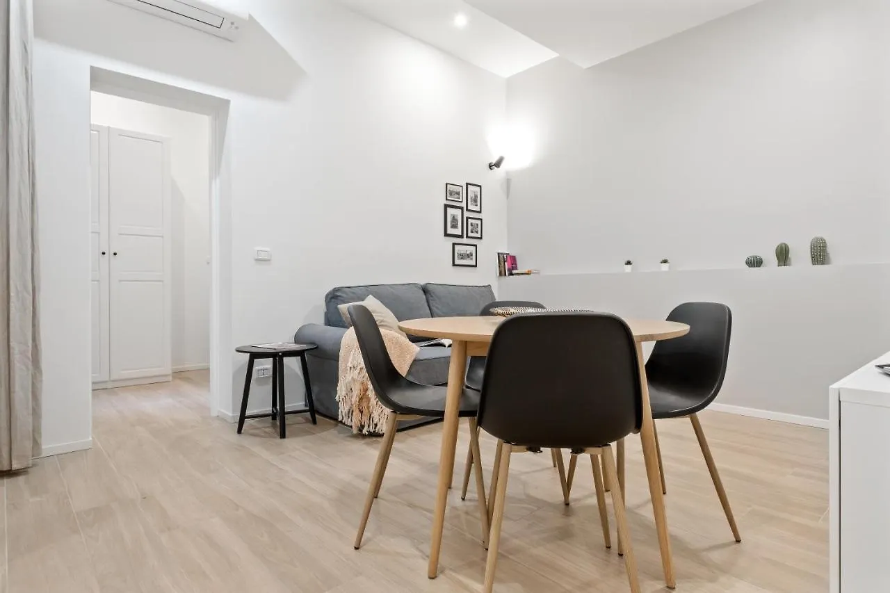 Piazza Maggiore White Apartment Bologna